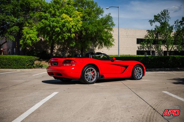 Used 2004 Dodge Viper SRT-10 image 41