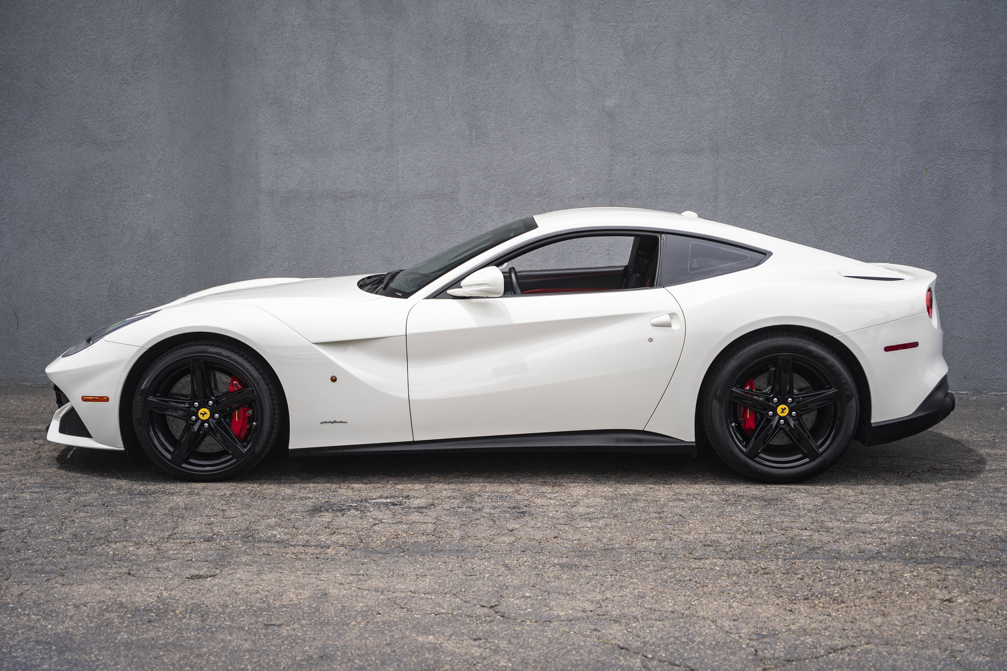 Certified 2015 Ferrari F12 Berlinetta RWD image 2
