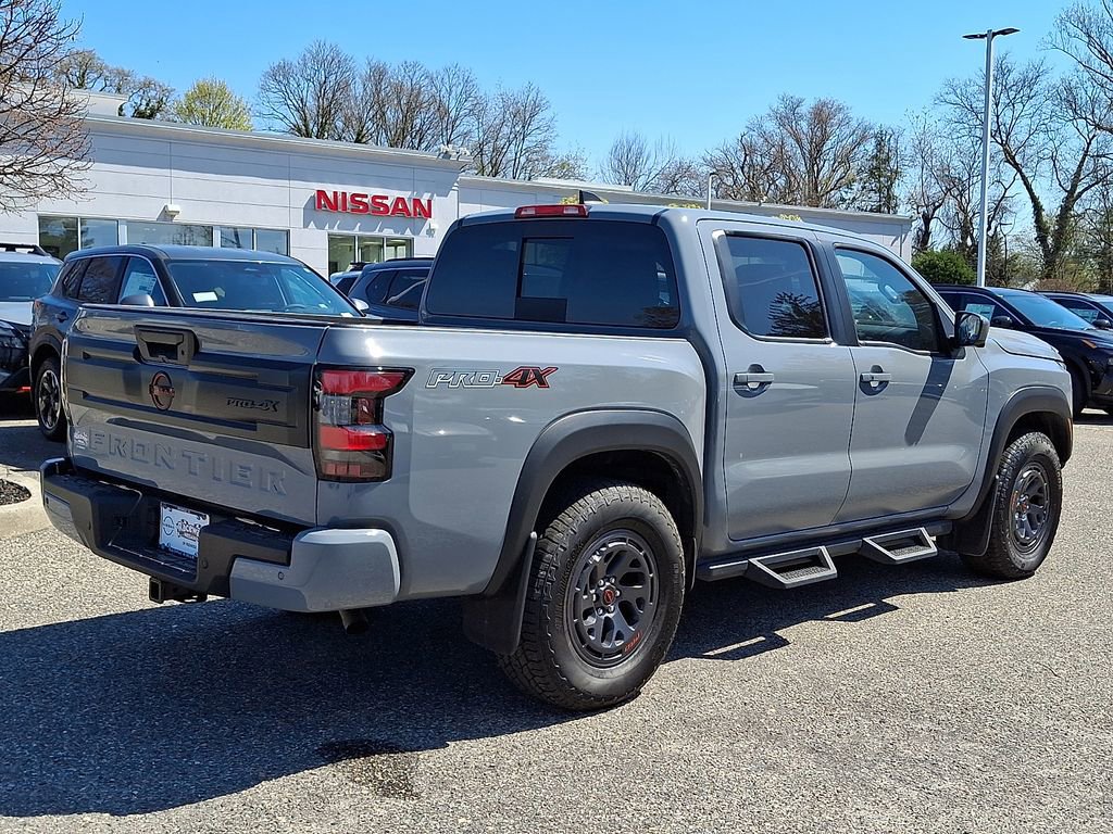 Used 2025 Nissan Frontier PRO-4X w/ Pro Premium Package image 8