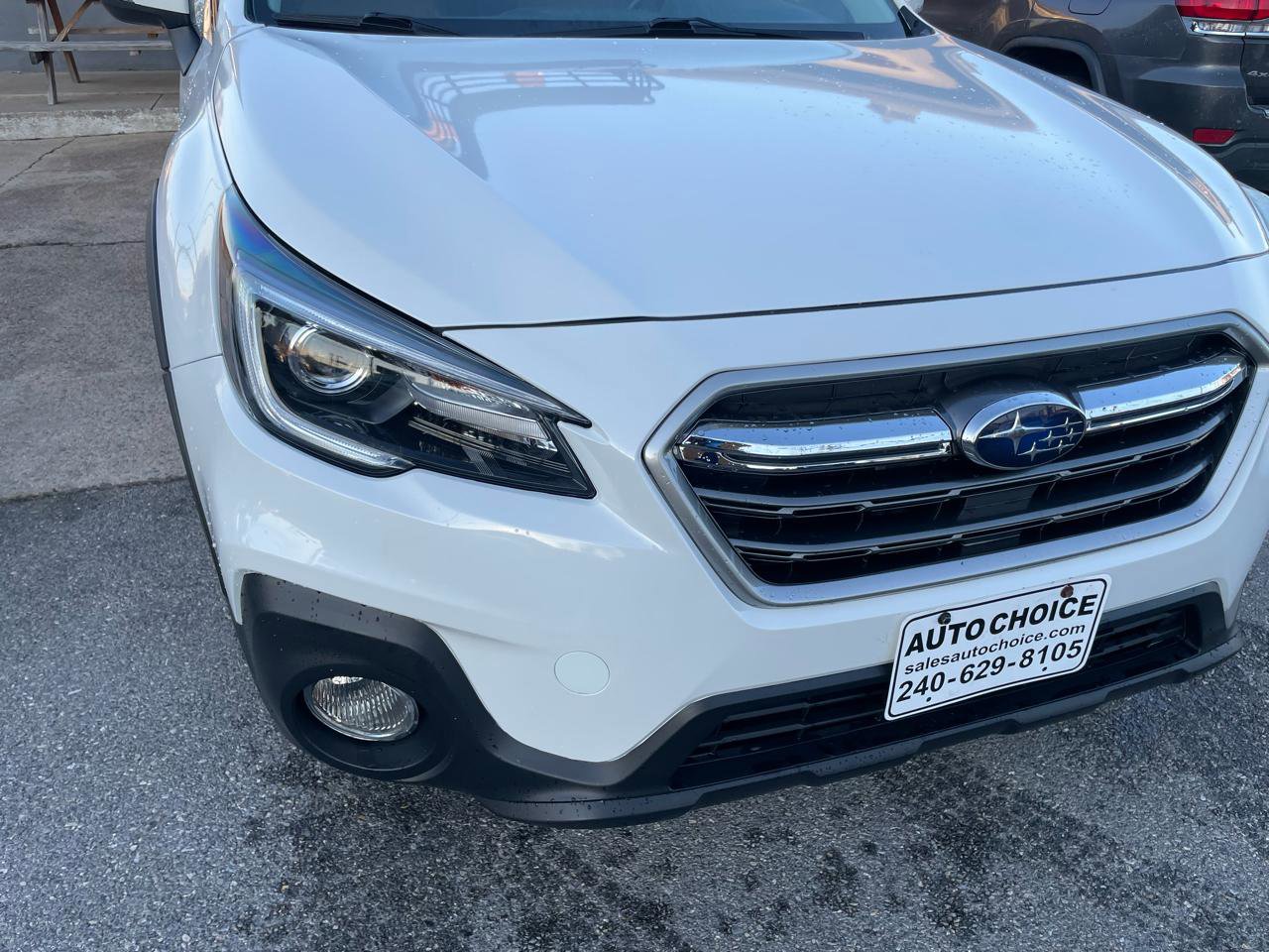 Used 2018 Subaru Outback 3.6R Touring image 19