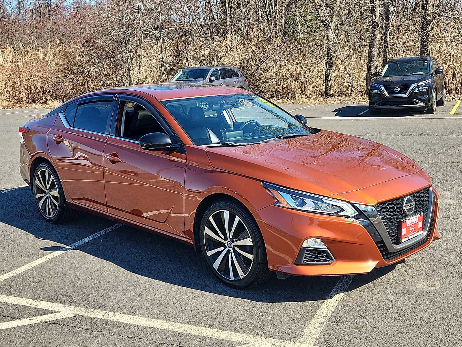 Used 2019 Nissan Altima 2.5 SR w/ SR Premium Package image 3