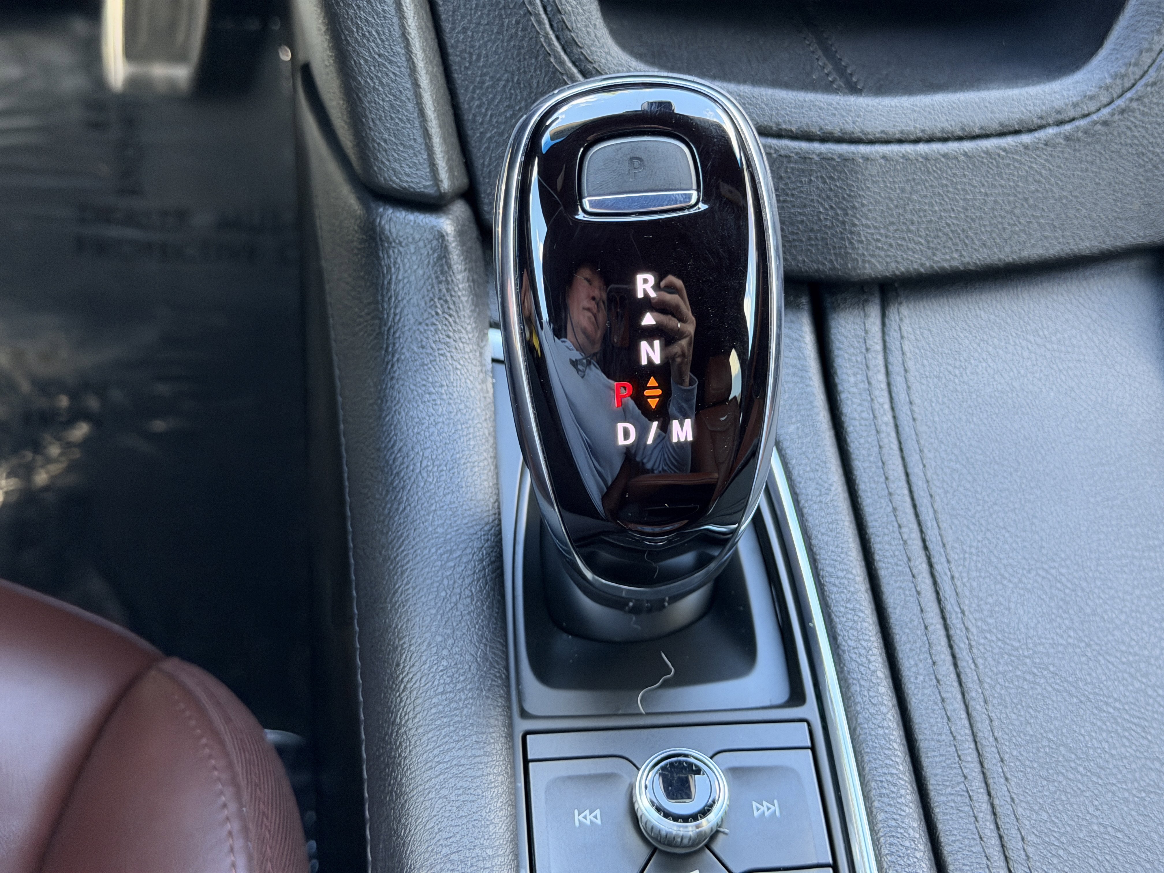 Certified 2022 Cadillac XT5 Sportv w/ Technology Package image 27