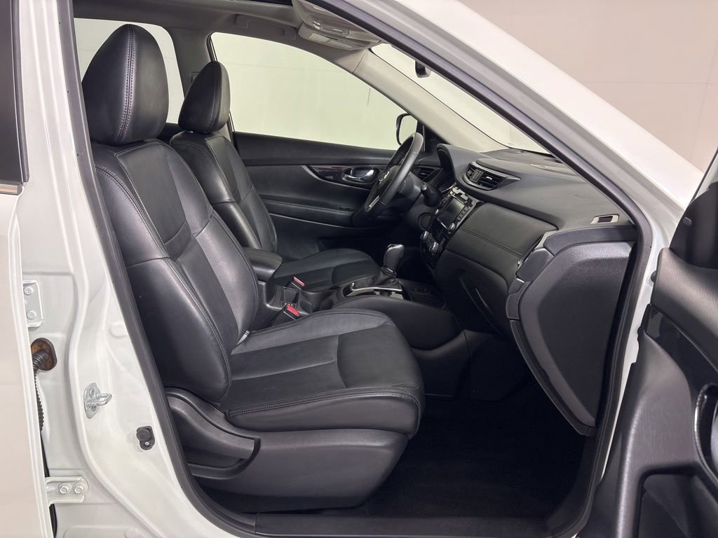 Used 2018 Nissan Rogue SL w/ Premium Package FWD image 14