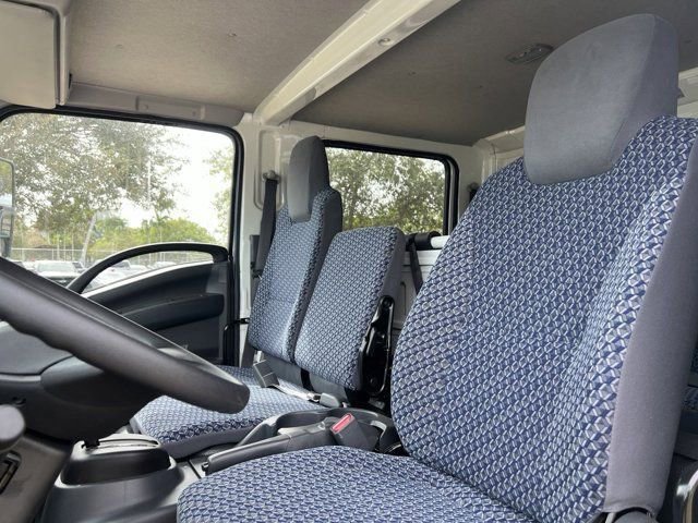 New 2024 Chevrolet Low Cab Forward image 7