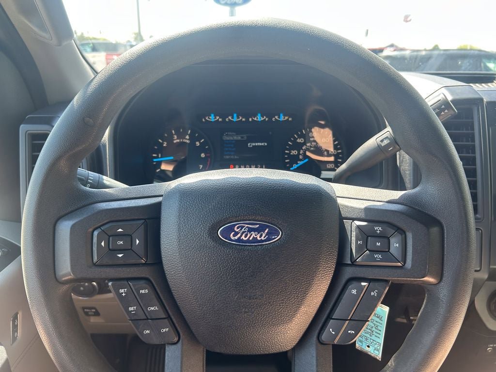Used 2015 Ford F150 XL w/ Equipment Group 101A Mid AWD/4WD image 23
