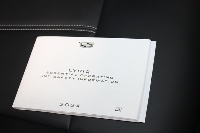 Certified 2024 Cadillac Lyriq Tech w/ Driver Assist Package AWD/4WD image 34