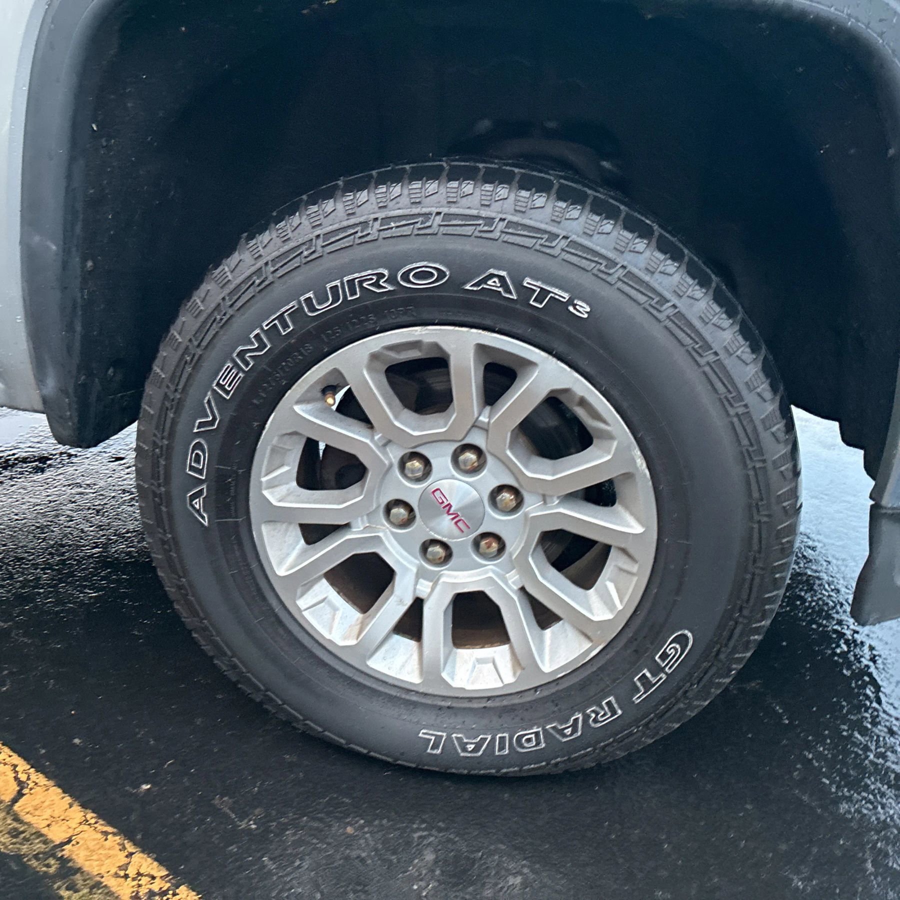 Used 2015 GMC Sierra 1500 SLE w/ SLE Value Package image 12