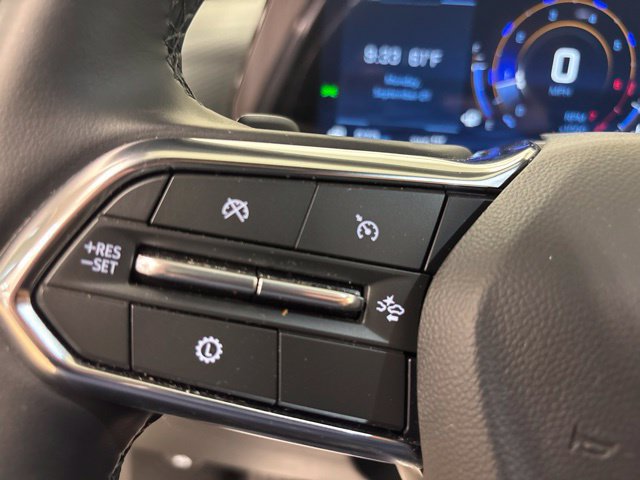 Used 2026 Chevrolet Equinox LT AWD/4WD image 28