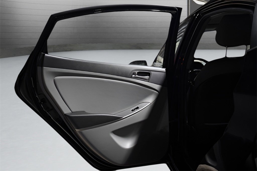 Used 2017 Hyundai Accent SE image 14