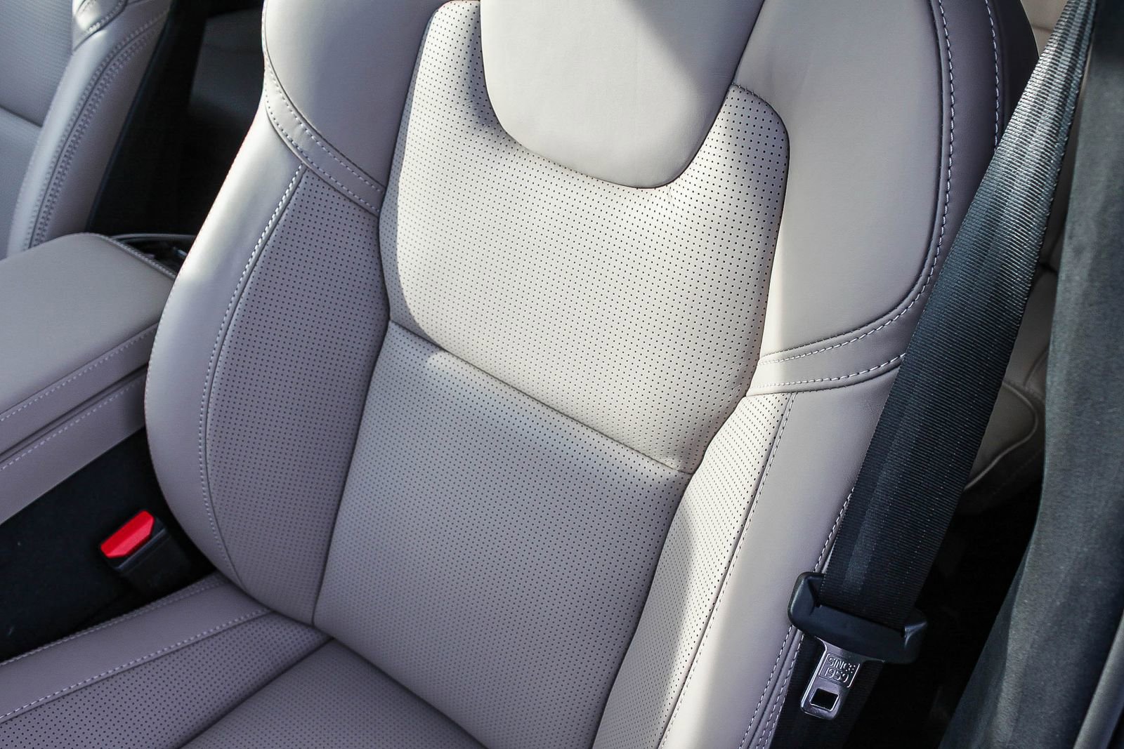 New 2026 Volvo XC90 T8 Ultra w/ Lounge Package image 28