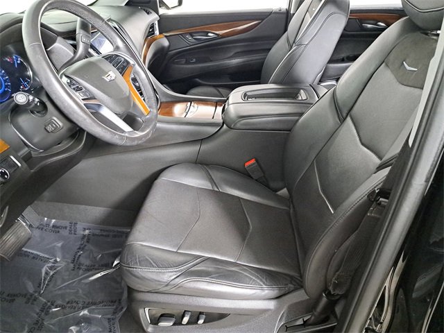 Used 2020 Cadillac Escalade ESV Premium Luxury image 20
