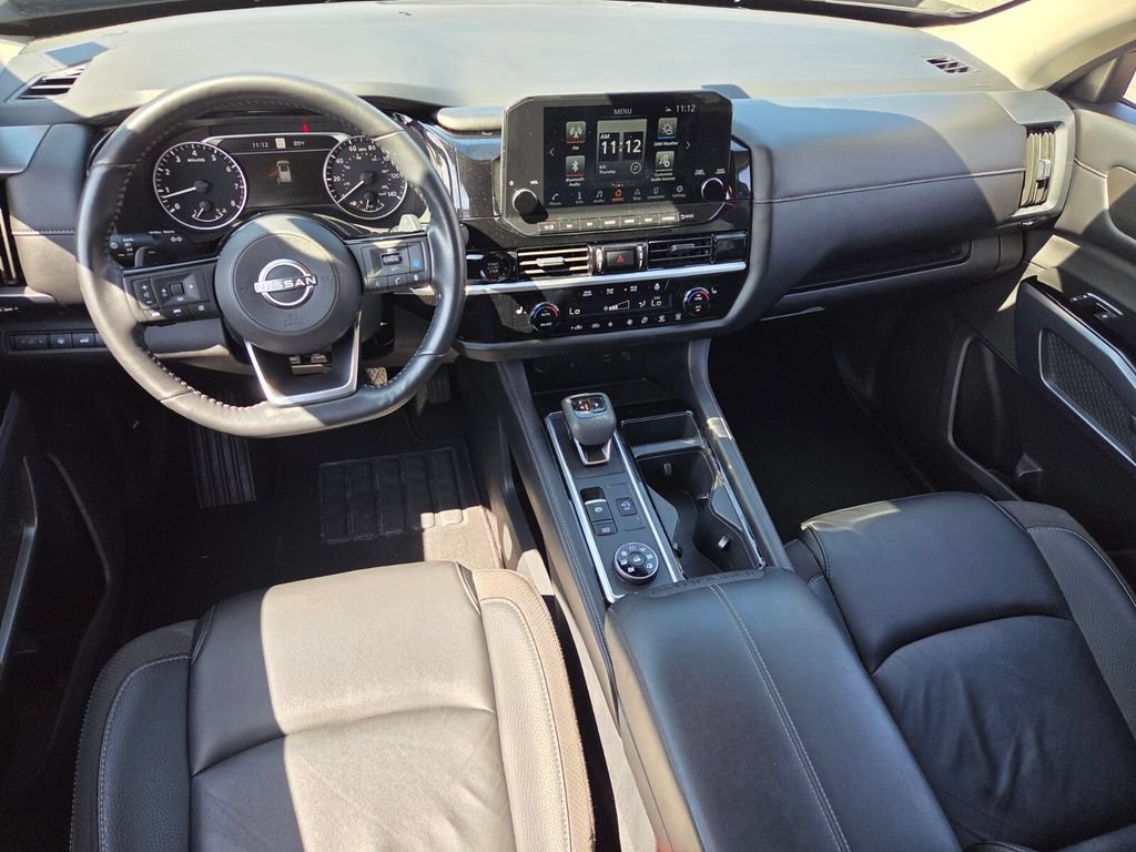 Certified 2025 Nissan Pathfinder SL AWD/4WD image 7