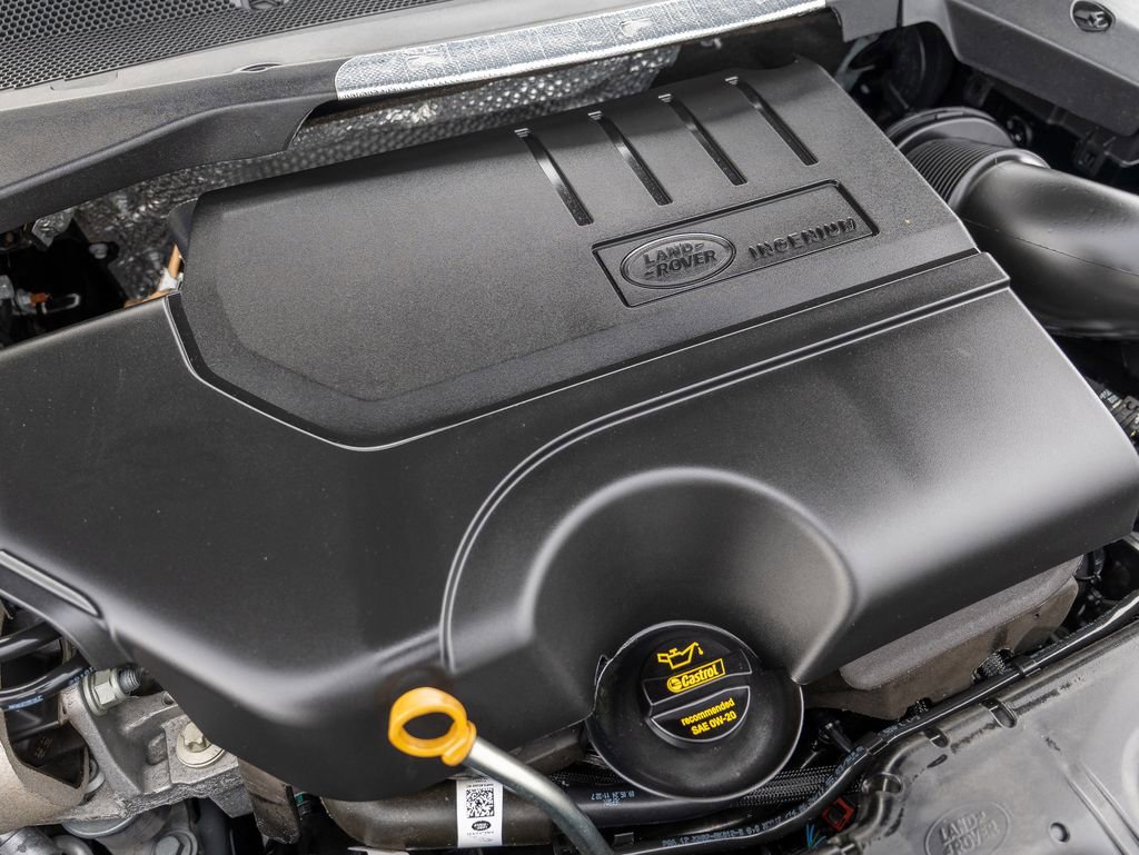 Certified 2025 Land Rover Range Rover Evoque S image 36