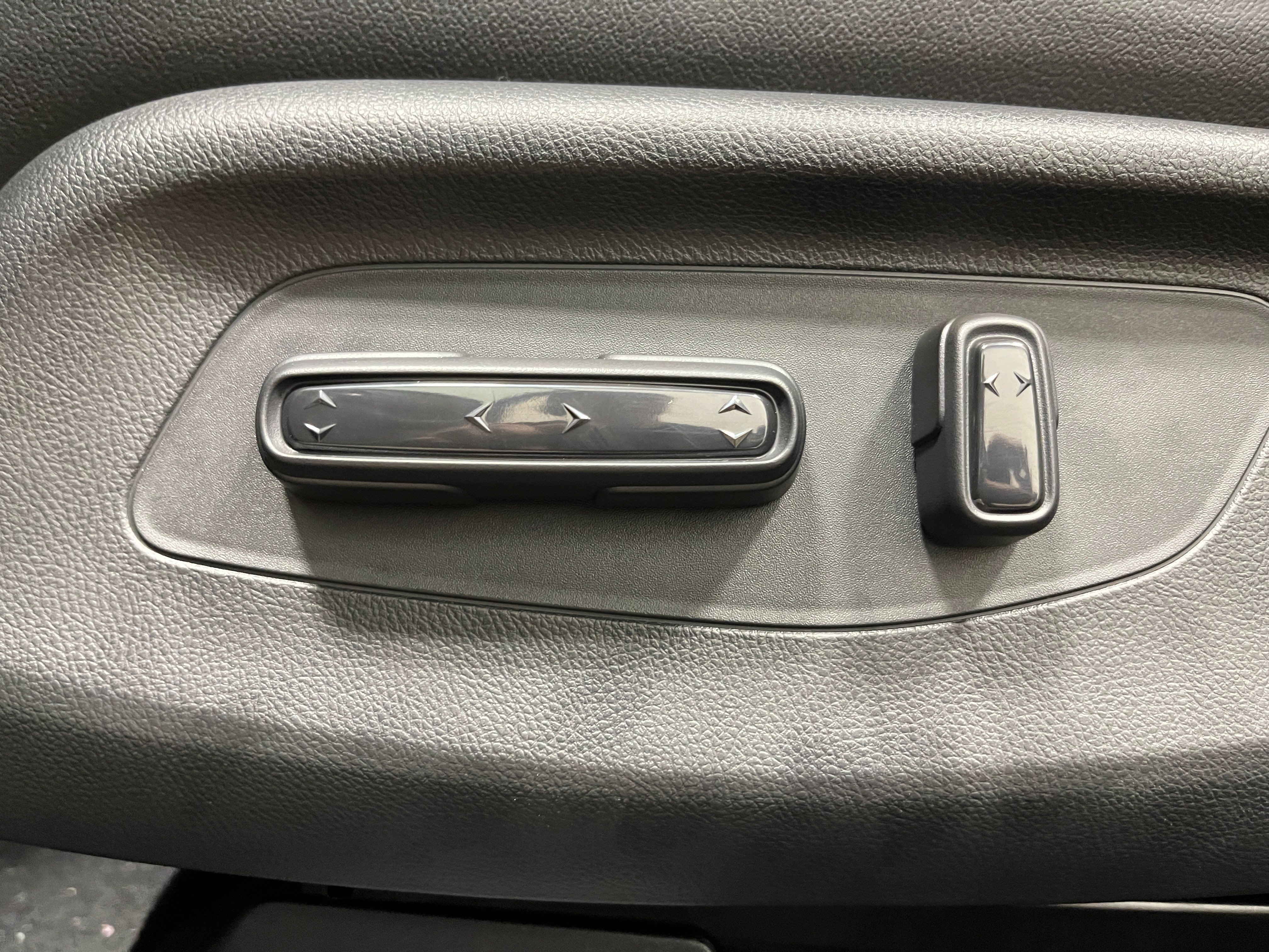 New 2027 Honda HR-V EX-L image 16
