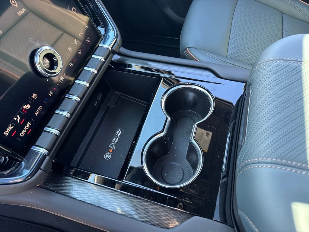 New 2026 GMC Yukon XL AT4 w/ AT4 Premium Plus Package image 23