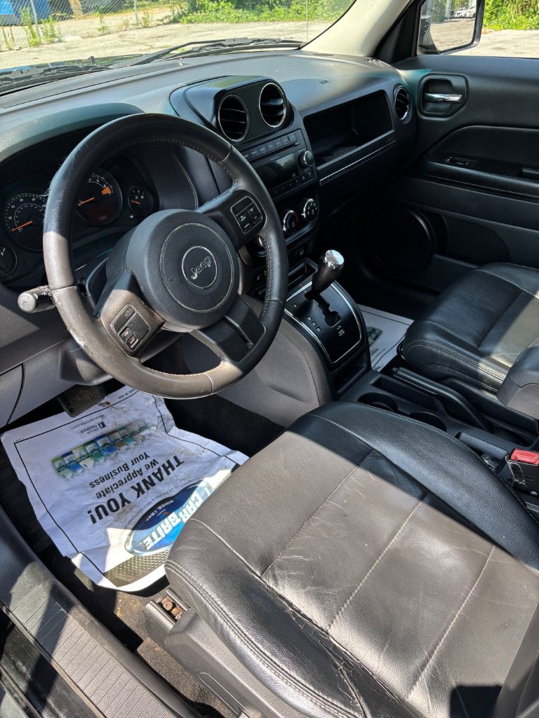 Used 2015 Jeep Patriot High Altitude AWD/4WD image 5