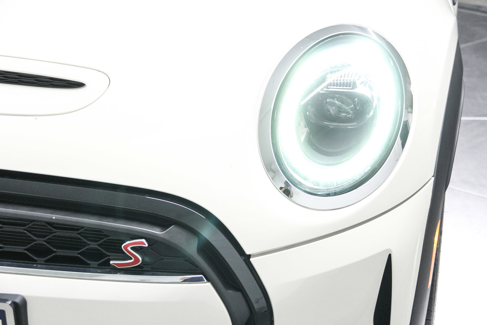 Certified 2023 MINI Cooper S FWD image 10