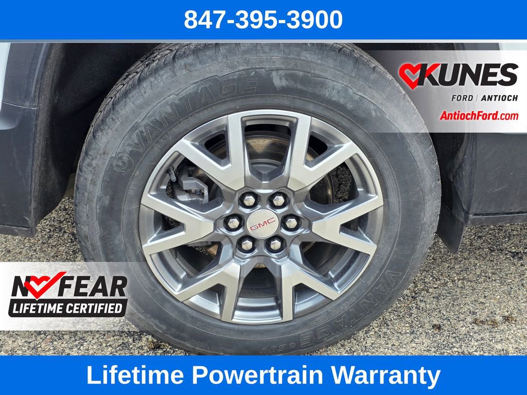 Used 2023 GMC Acadia SLT image 11