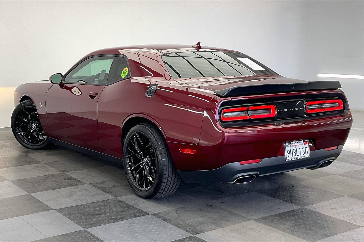 Used 2019 Dodge Challenger R/T Scat Pack RWD image 10