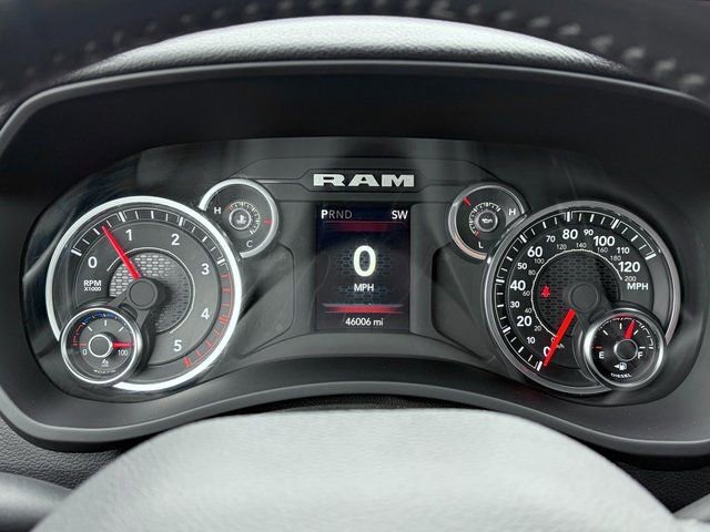 Used 2024 RAM 3500 Big Horn image 30