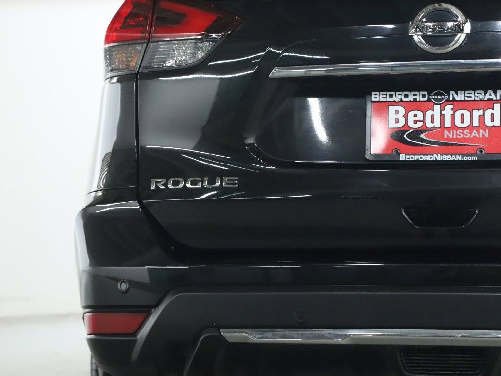 Used 2019 Nissan Rogue SV w/ Premium Package image 45