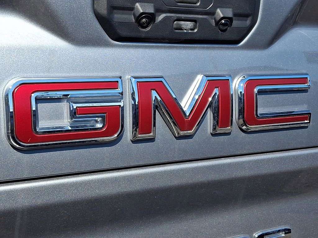 Used 2026 GMC Sierra 2500 AT4 w/ AT4 Premium Plus Package image 5