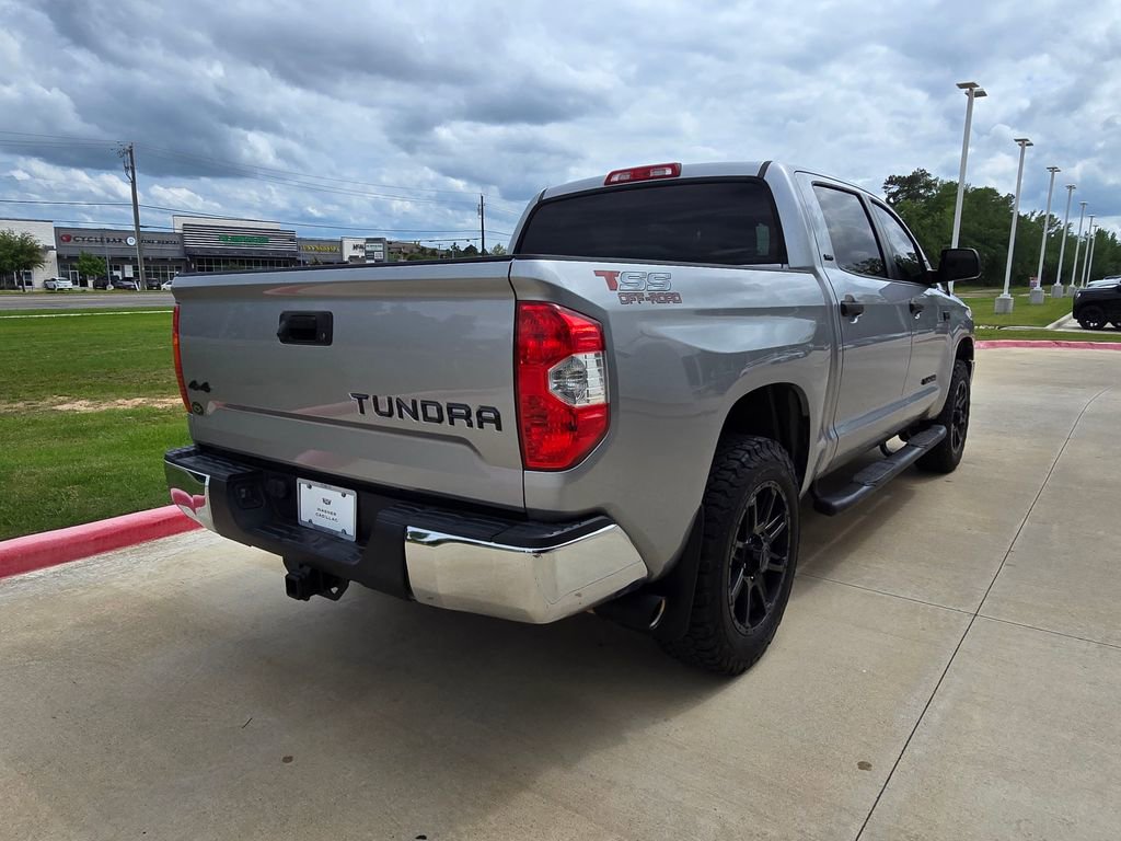 Used 2018 Toyota Tundra SR5 w/ SR5 Upgrade Package AWD/4WD image 5