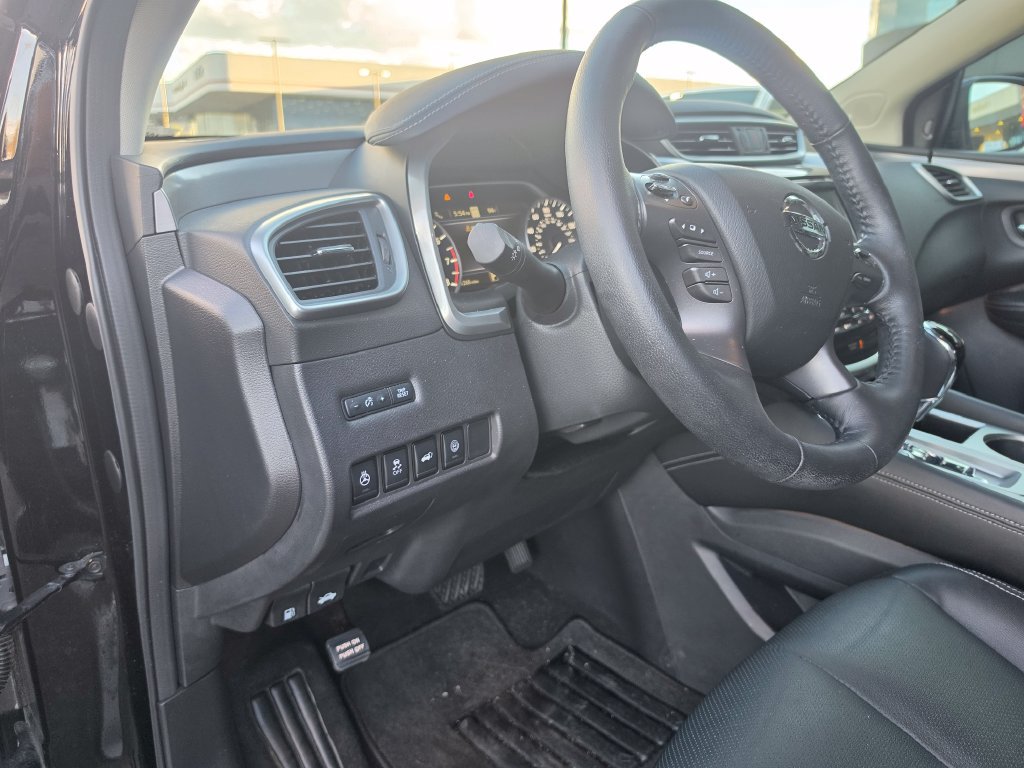 Used 2022 Nissan Murano SL w/ SL Moonroof Package FWD image 14