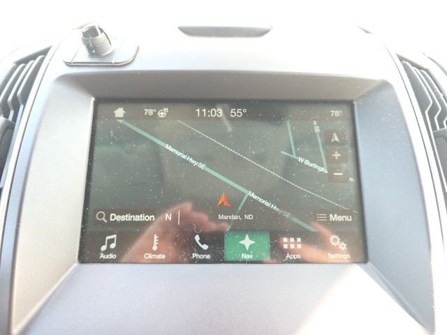 Used 2018 Ford Edge Titanium w/ Ford Safe & Smart Package image 17