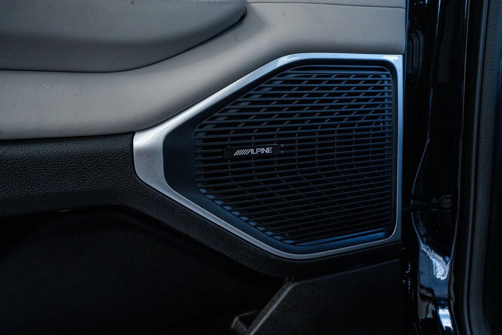 Used 2023 Jeep Wagoneer Series III w/ Preferred Equipment Group image 54