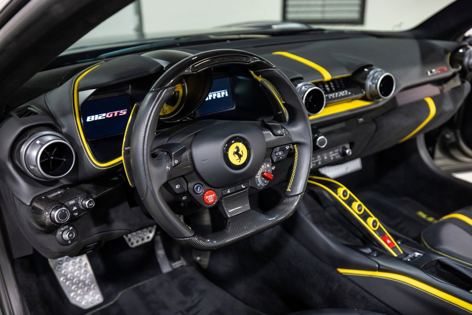 Used 2023 Ferrari 812 GTS image 45