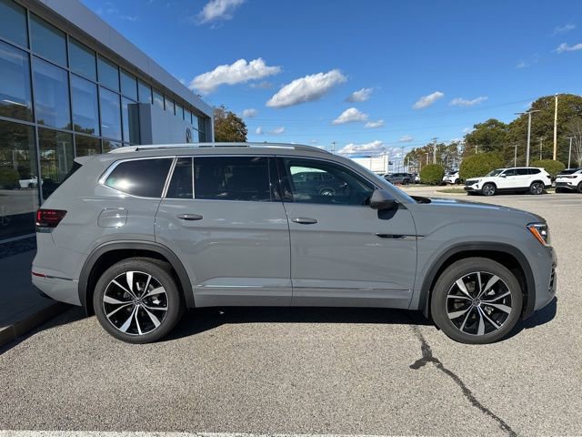 New 2026 Volkswagen Atlas SEL Premium R-Line image 8