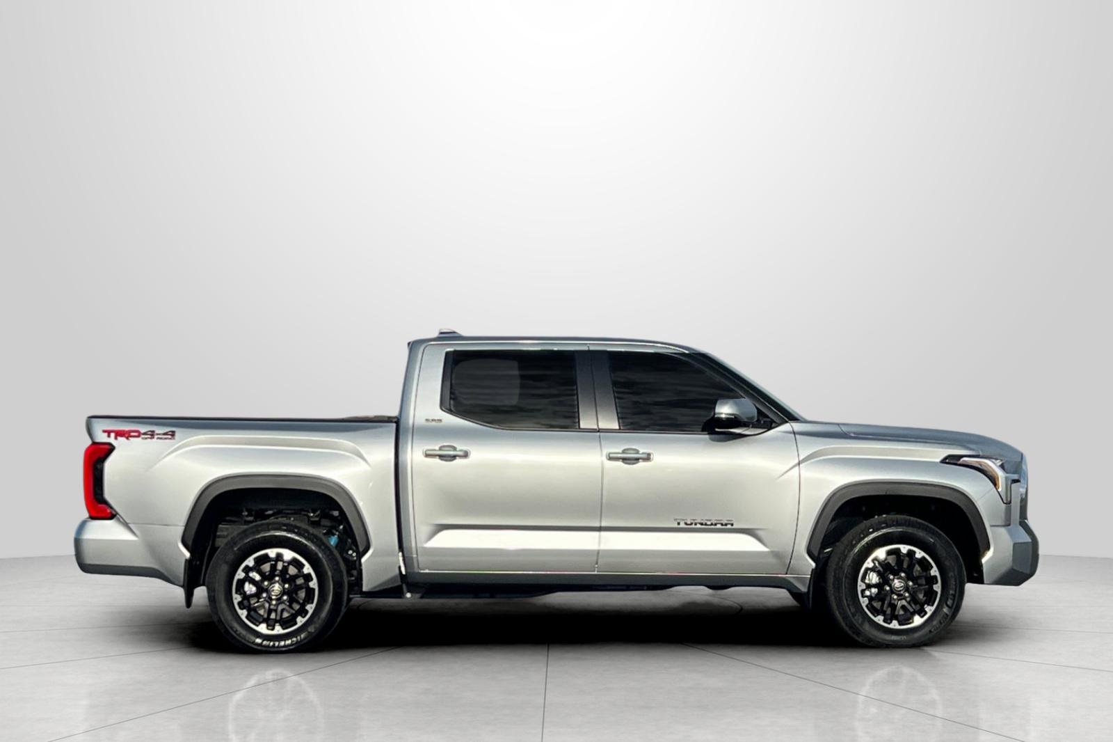 Used 2025 Toyota Tundra SR5 image 4