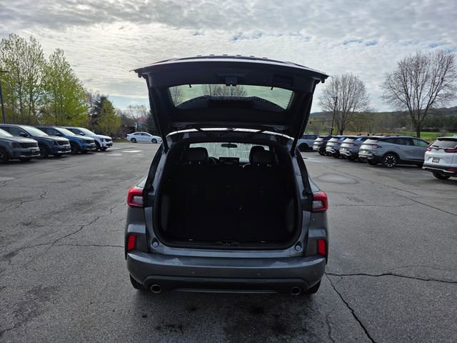 Used 2023 Ford Escape ST-Line Select w/ Tech Pack #1 AWD/4WD image 10