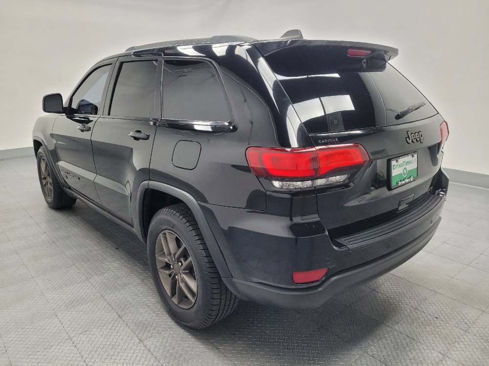 Used 2017 Jeep Grand Cherokee Laredo 75th Anniversary RWD image 5