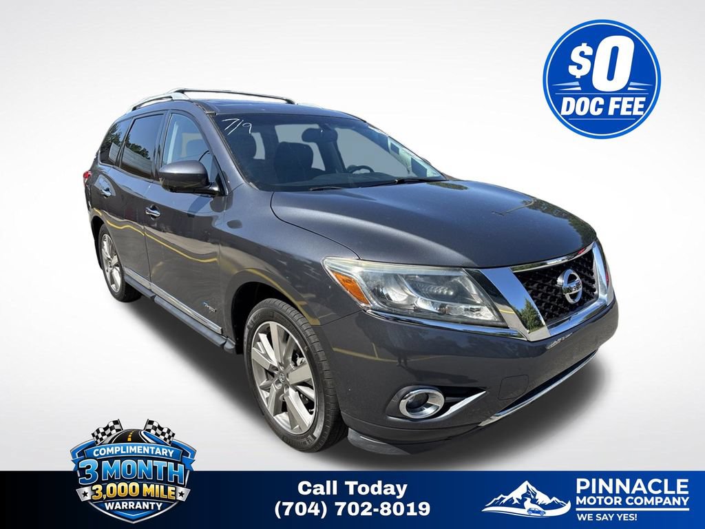 Used 2014 Nissan Pathfinder Platinum w/ Platinum Premium Package
