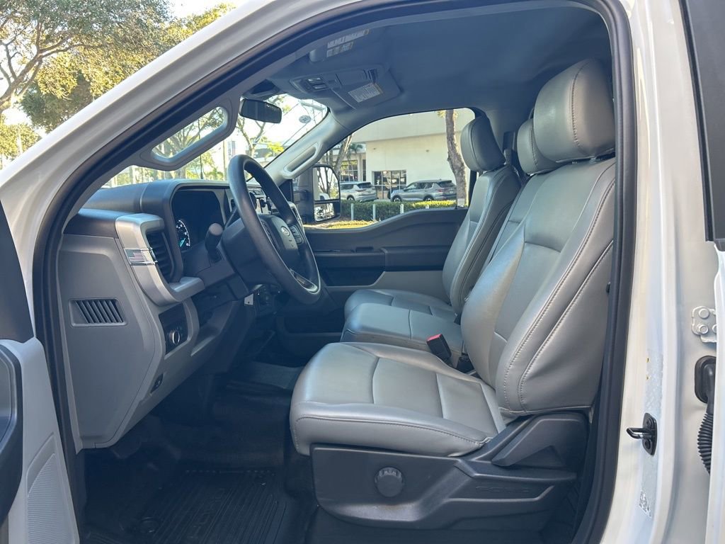 Used 2024 Ford F350 XL image 5