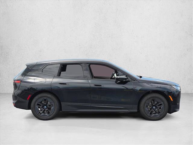 Used 2024 BMW iX xDrive50 AWD/4WD image 4