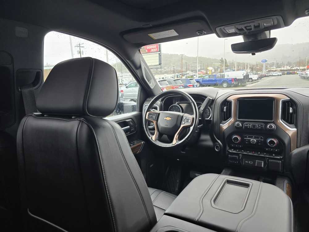 Used 2020 Chevrolet Silverado 2500 High Country w/ Z71 Off-Road Package image 17