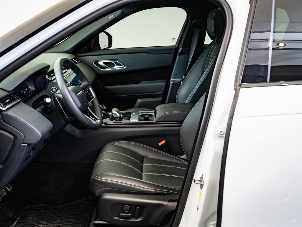 Used 2023 Land Rover Range Rover Velar R-Dynamic S image 21