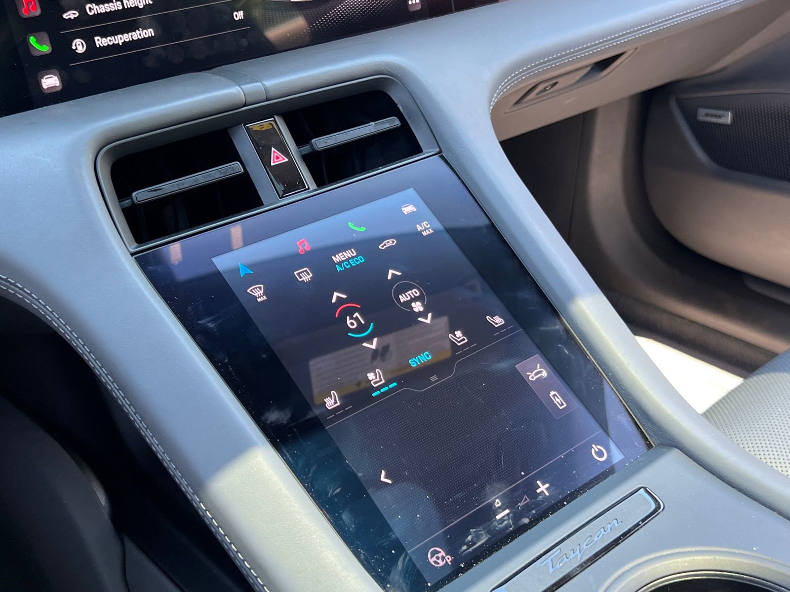 Certified 2022 Porsche Taycan 4S image 31