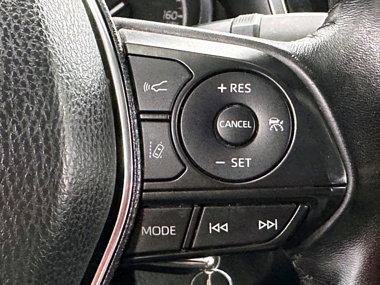 Certified 2019 Toyota Camry SE image 22