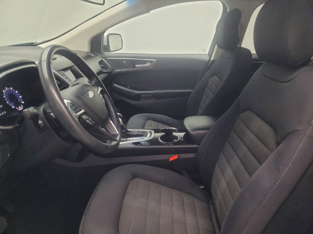 Used 2018 Ford Edge SEL FWD image 17