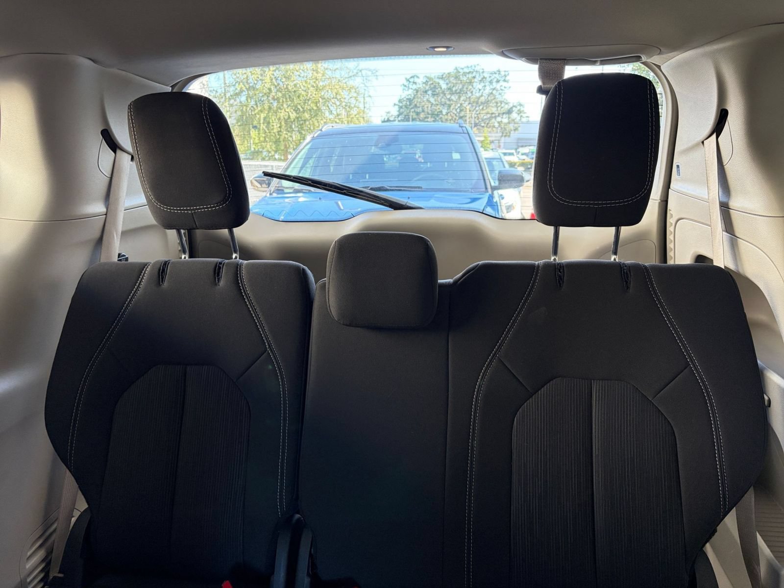 Used 2024 Chrysler Voyager LX FWD image 29