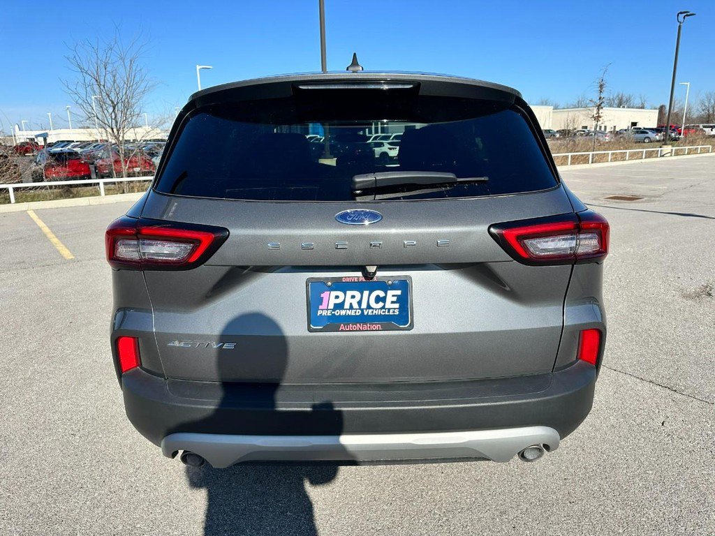 Used 2025 Ford Escape Active image 4