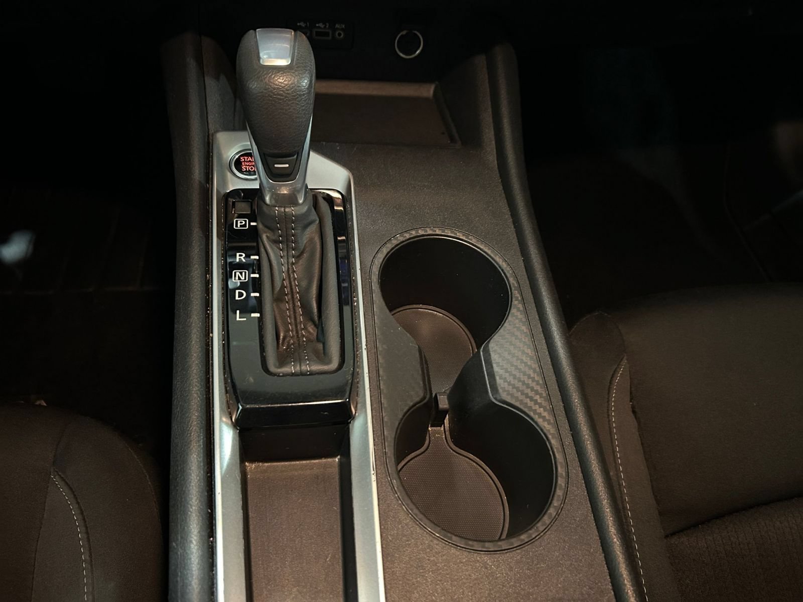 Used 2025 Nissan Altima 2.5 SV FWD image 31