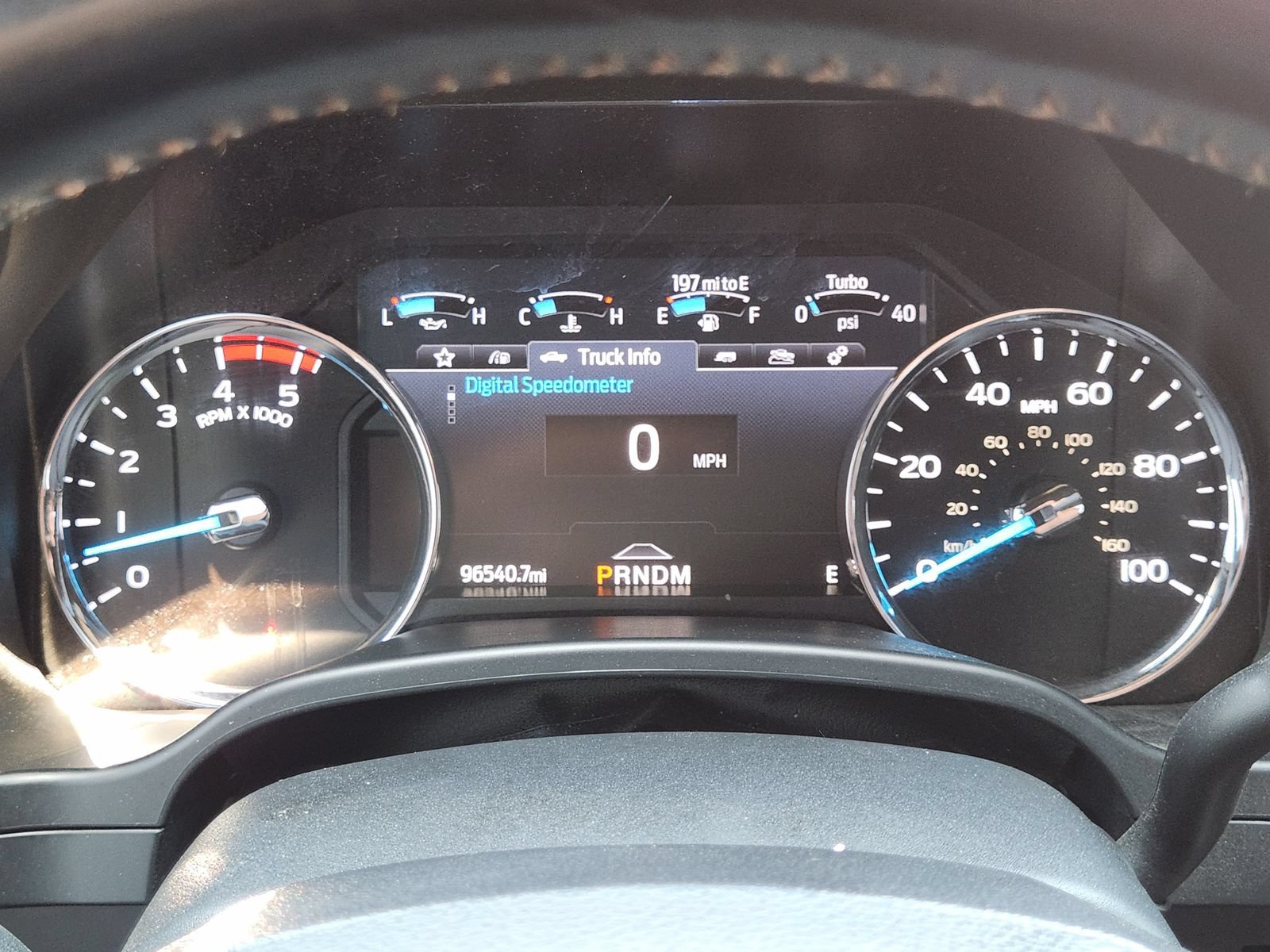 Used 2020 Ford F450 Platinum w/ FX4 Off-Road Package AWD/4WD image 17