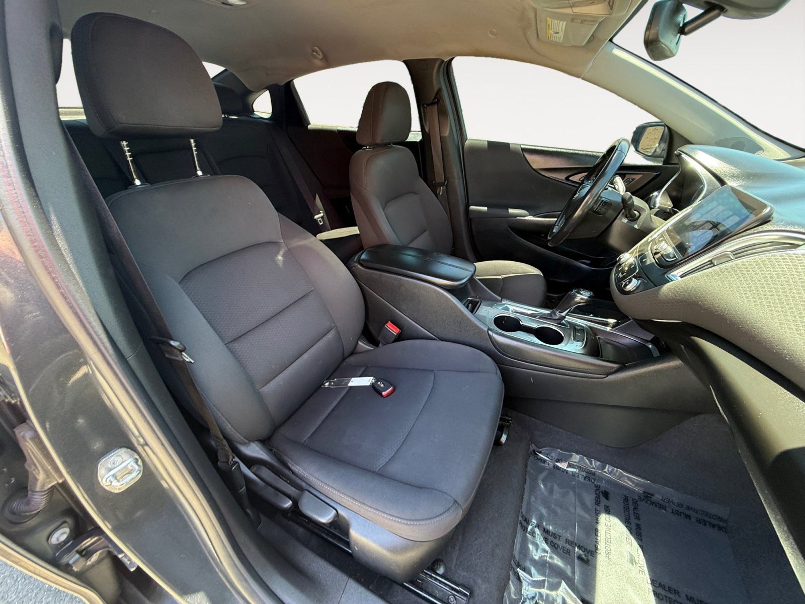 Used 2018 Chevrolet Malibu LT FWD image 19