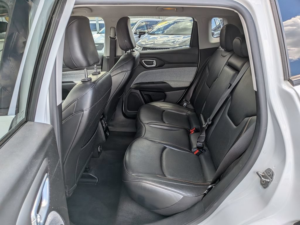 Used 2022 Jeep Compass Latitude AWD/4WD image 18