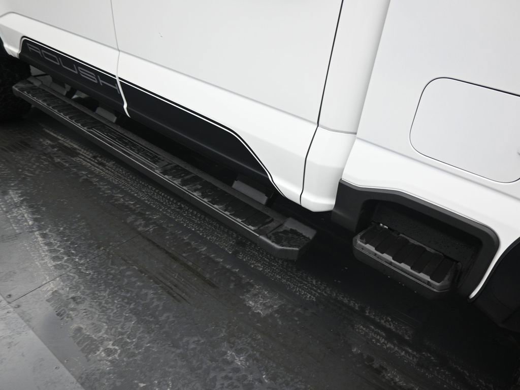 New 2026 Ford F250 Lariat w/ Black Appearance Package image 26